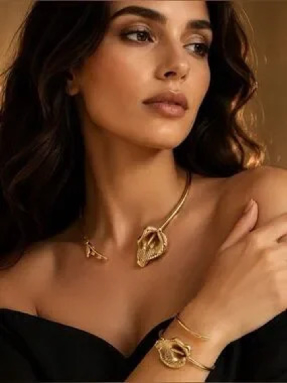 Sculptural Gold Calla Lily Jewelry Set